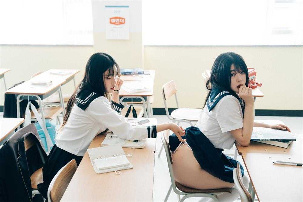 [Loozy] Zia (지아) x Sonson (손손) - Bitch Academy Hard[195P/266M]（1